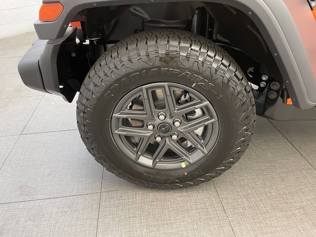 New 2026 Joose Exterior Paint Jeep Sport S image 8