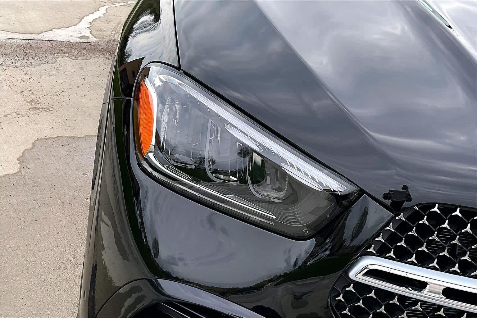 New 2026 Obsidian Black Metallic Mercedes-Benz GLE 450 image 21