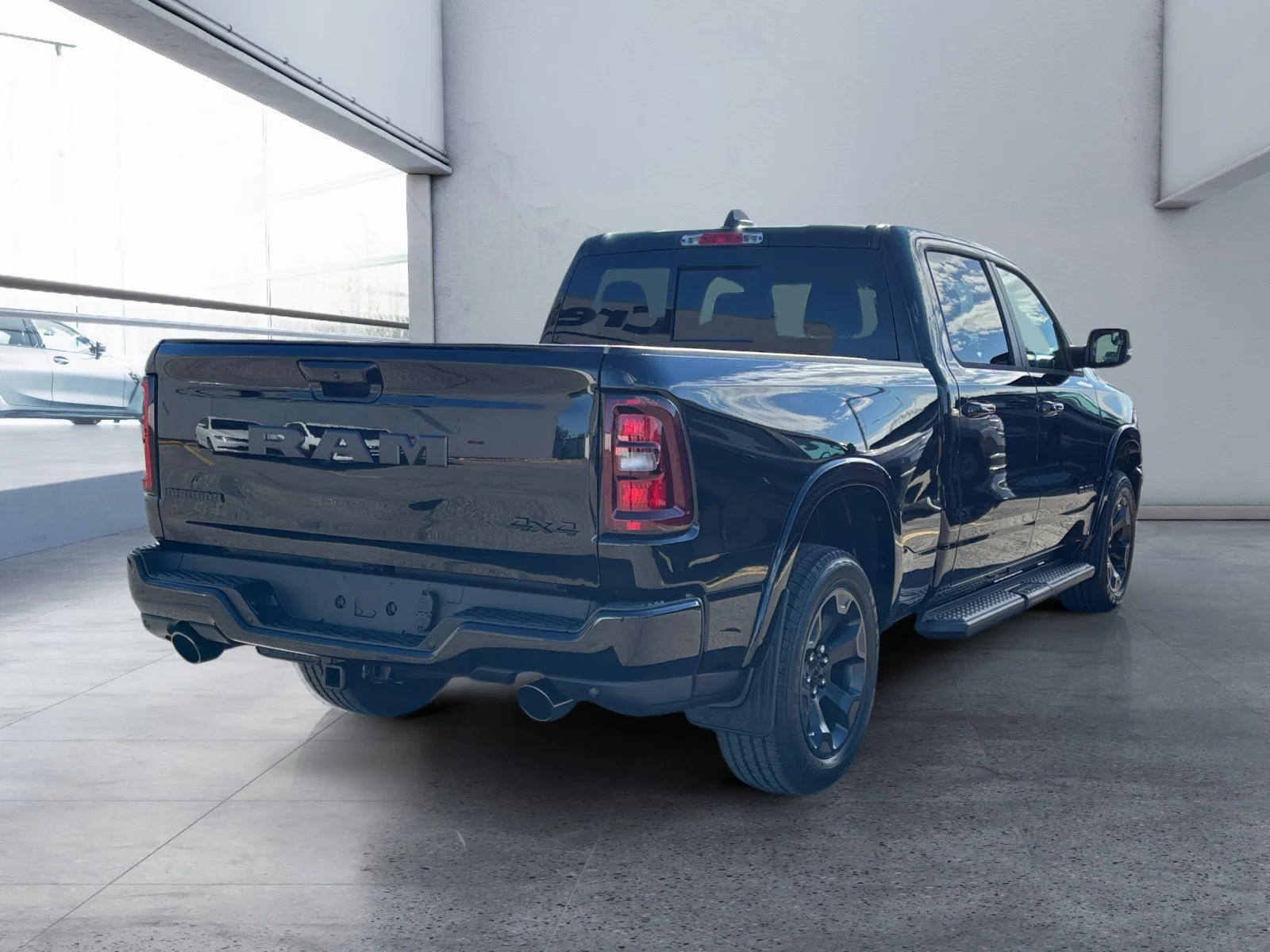 New 2027 Diamond Black Crystal Pearl Ram Big Horn image 5