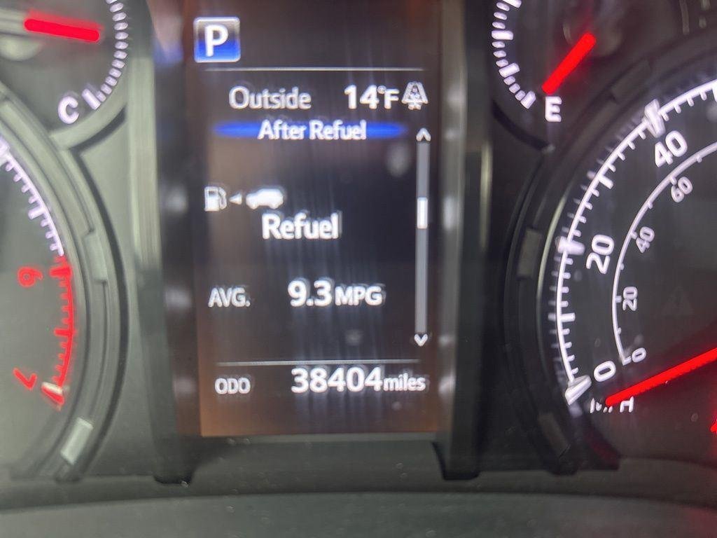 Used 2022 White Toyota Trail image 26