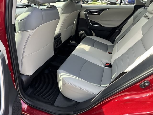 Used 2025 Red Toyota XLE Premium image 18