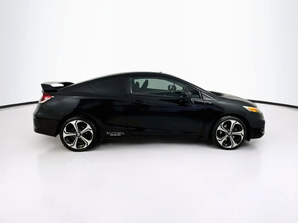 Used 2015 Crystal Black Pearl Honda Si image 8