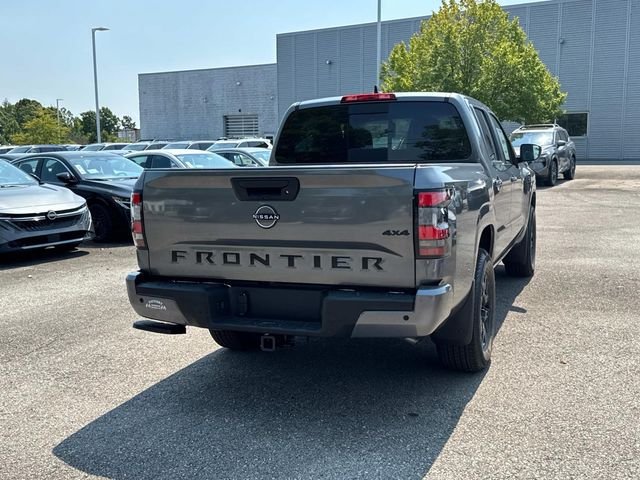 New 2026 Gun Metallic Nissan Crew Cab SV image 4