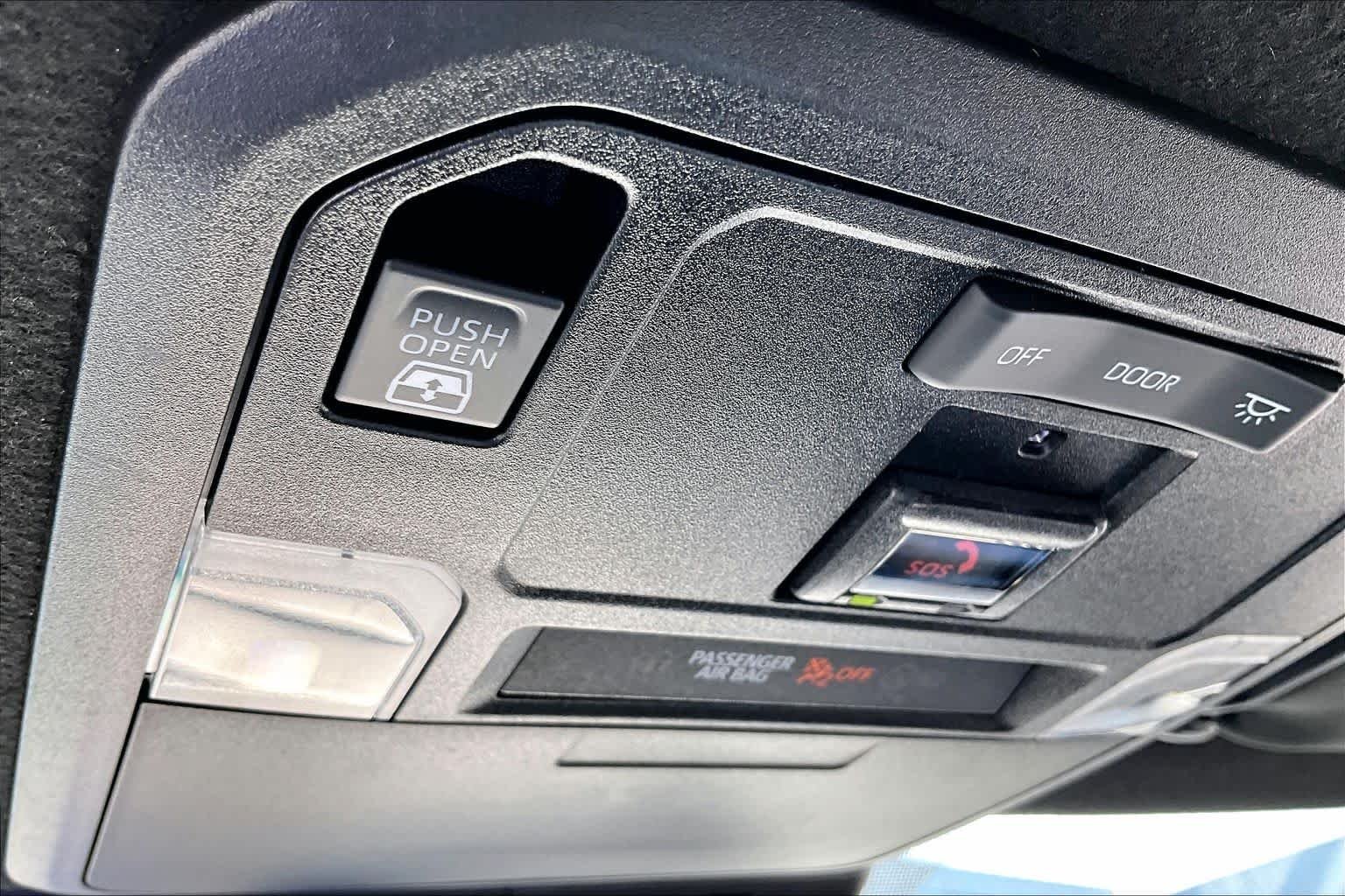 Used 2026 Underground Toyota SR5 image 27