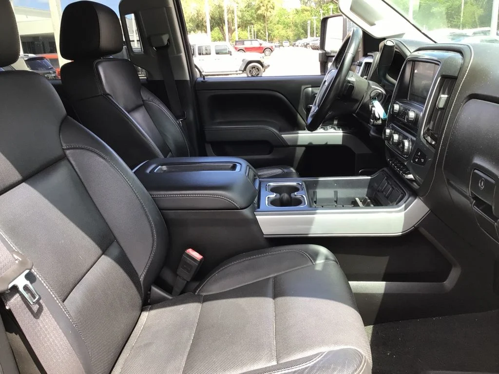 Used 2015 Silver Chevrolet LTZ image 49