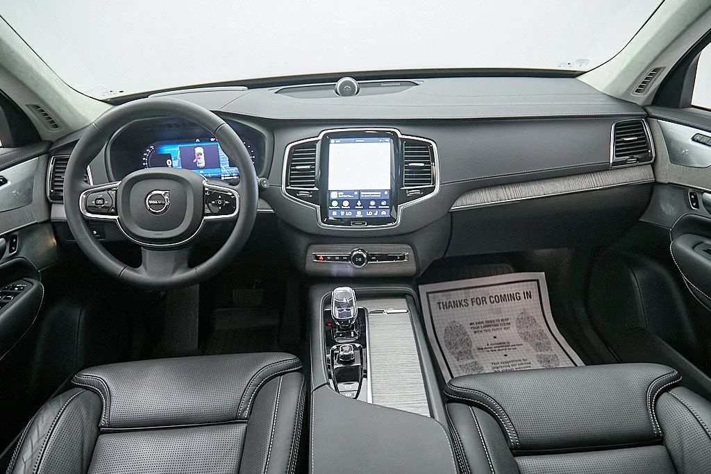 Used 2024 Black Volvo Ultimate image 28