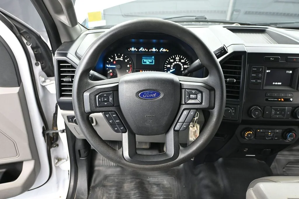 Used 2016 White Ford XL image 26