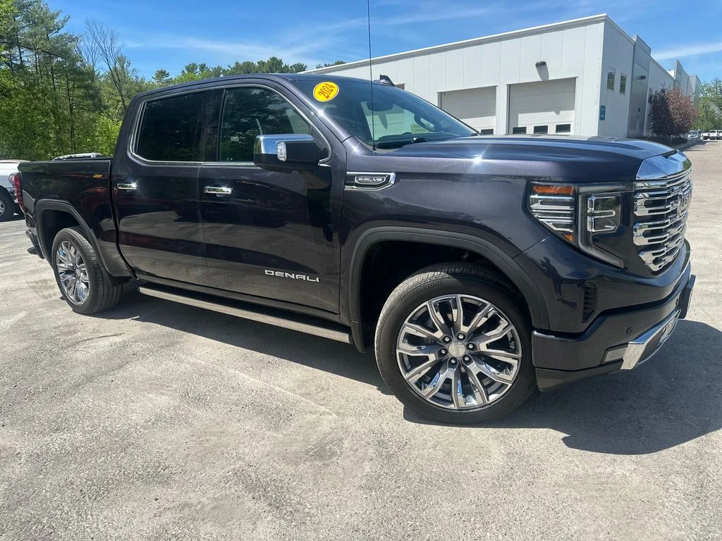 Used 2024 Silver GMC Denali image 7