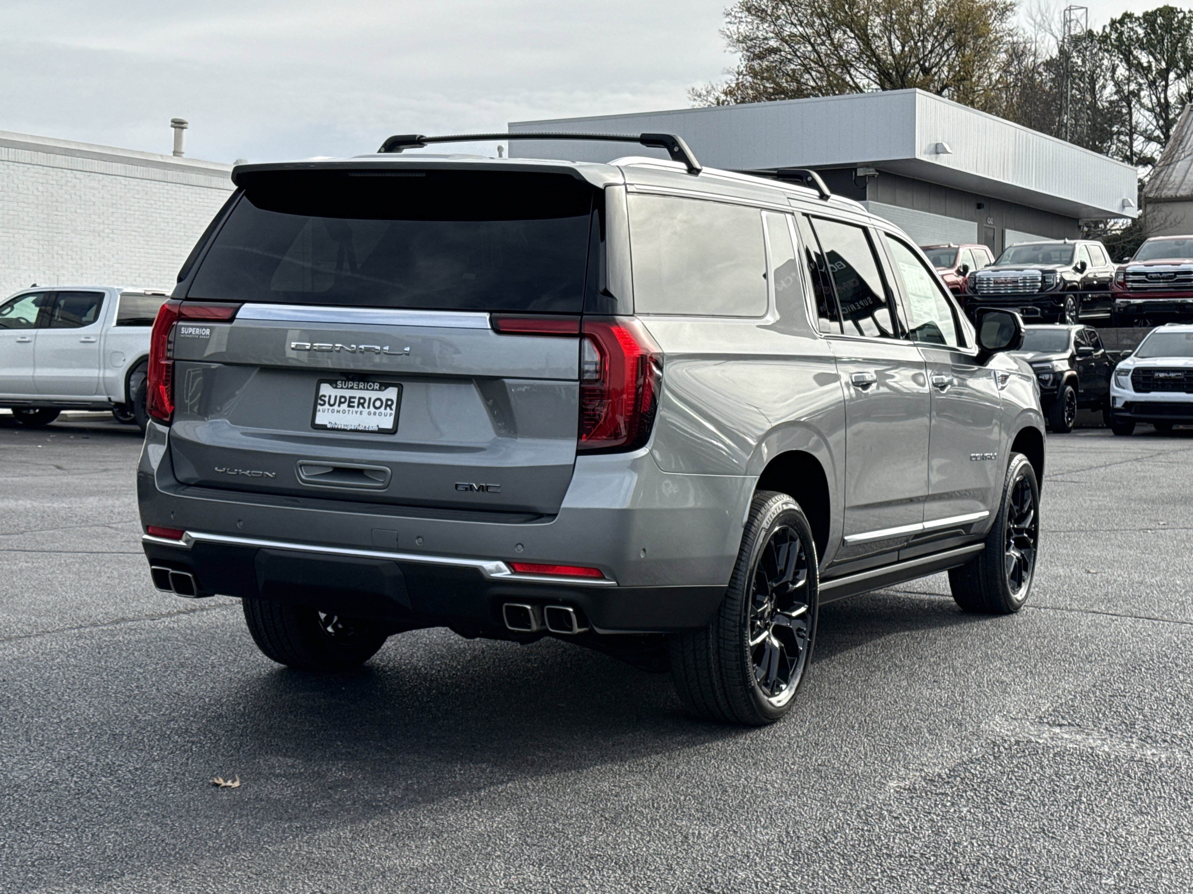 2026 GMC Yukon XL Denali - Photo 3