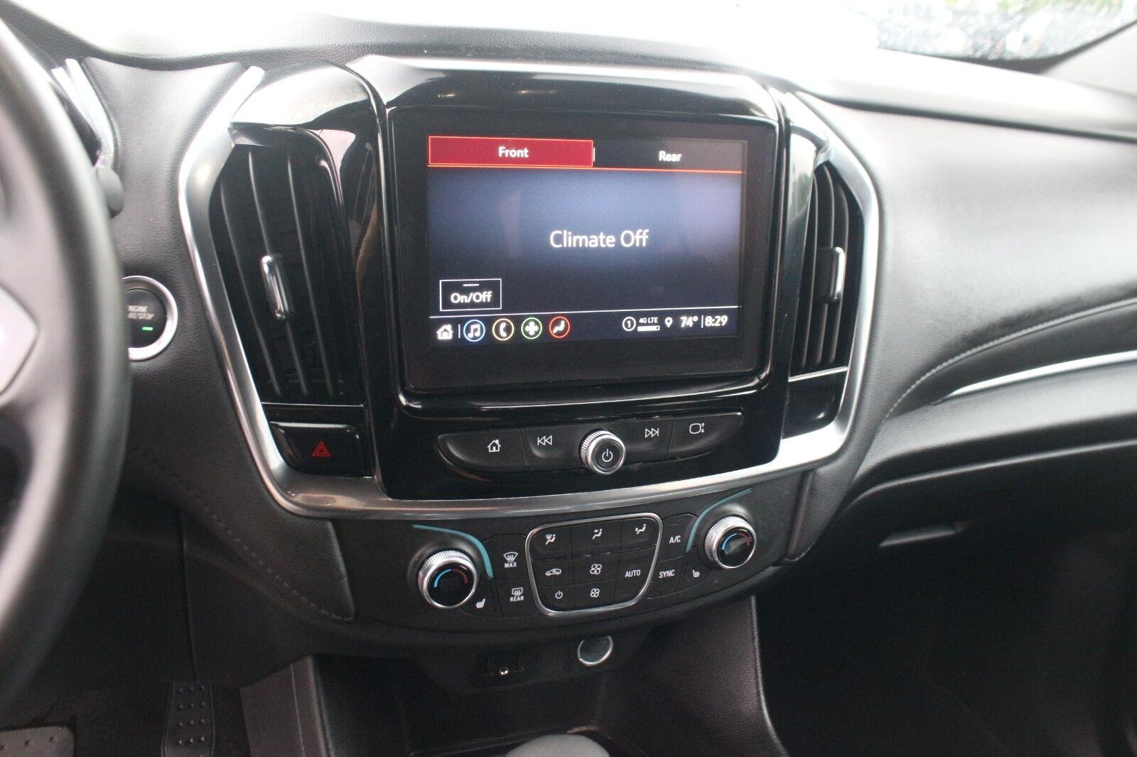 Used 2023 Mosaic Black Metallic Chevrolet LT Cloth image 21