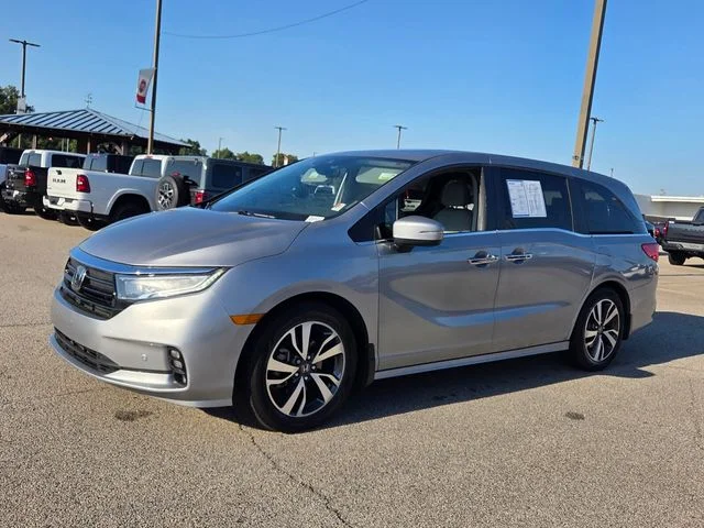Used 2023  Honda Touring image 3