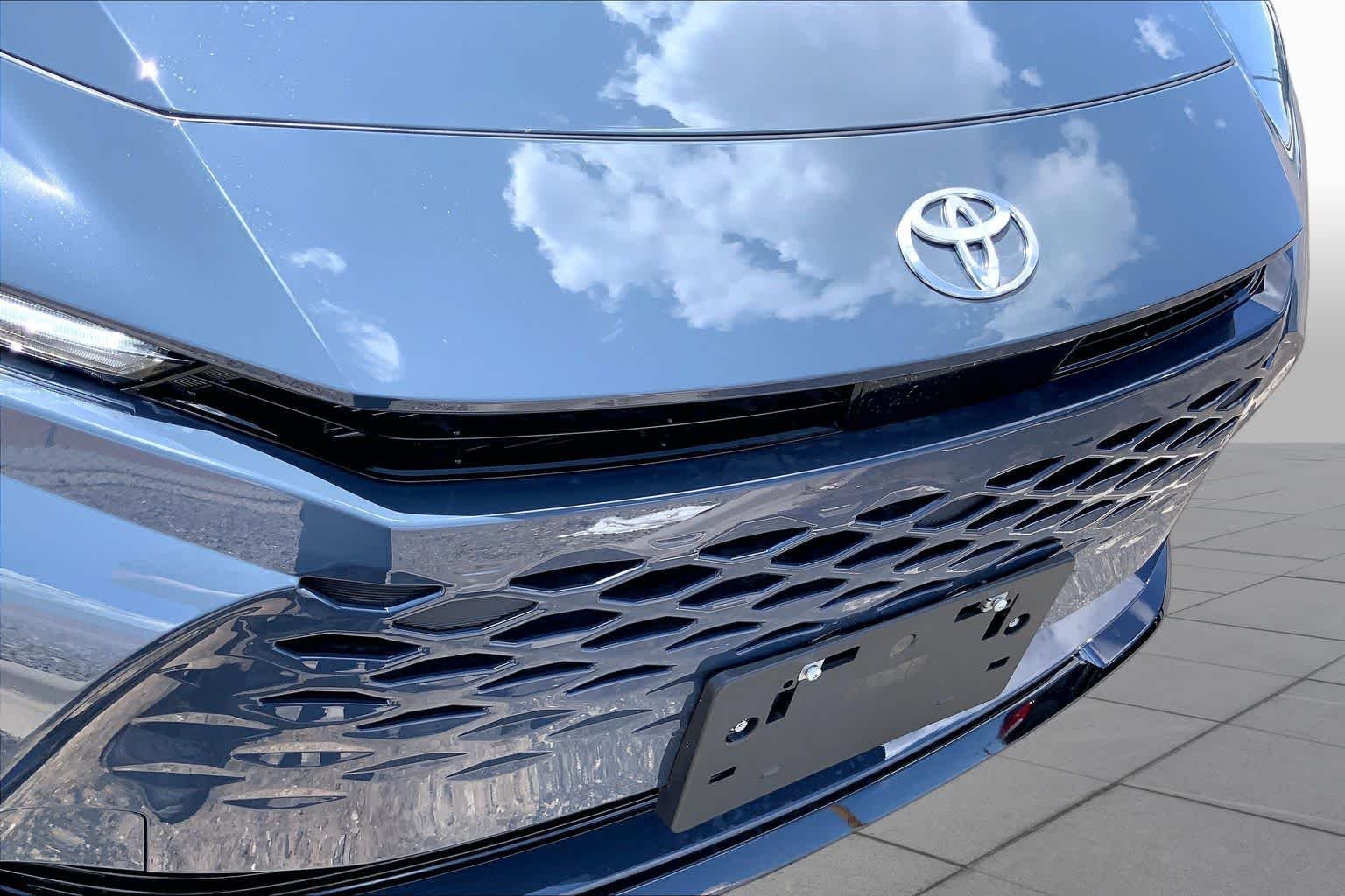 Used 2026 Storm Cloud Toyota XLE image 27