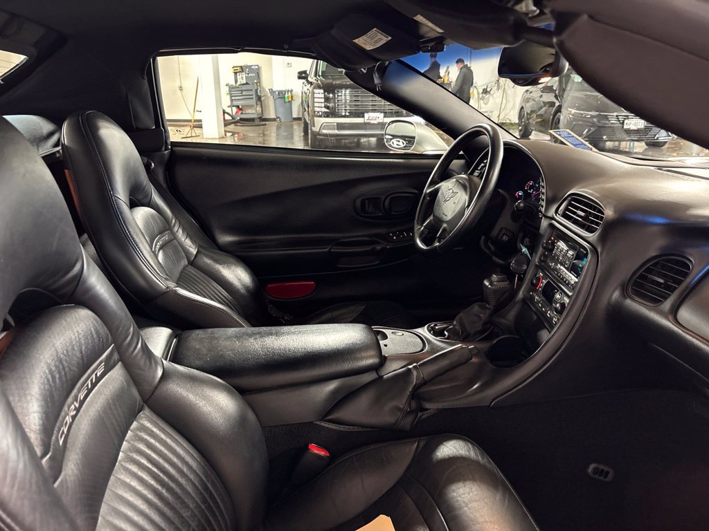 Used 2004 Silver Chevrolet Base image 25