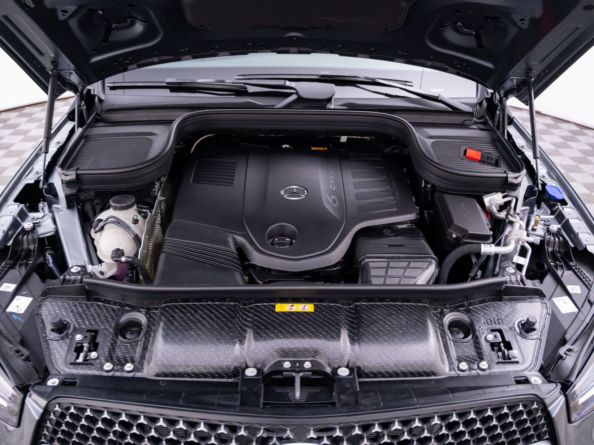 New 2026 Selenite Grey Metallic Mercedes-Benz GLE 450 image 73