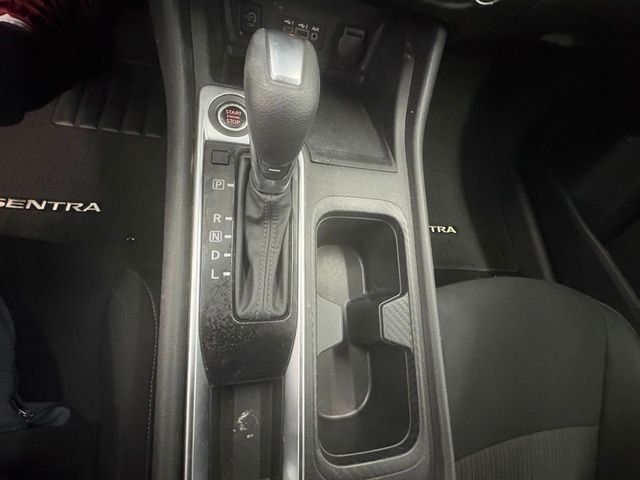 Used 2024 Gray Nissan SV image 38