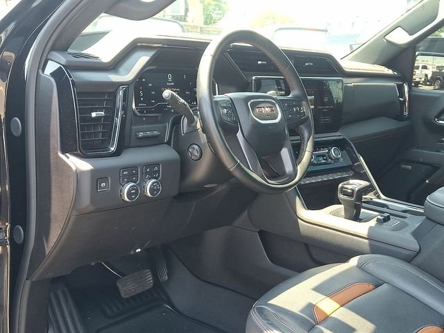 Used 2025 Onyx Black GMC AT4 image 58