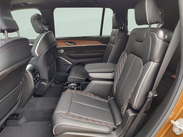 New 2026 Copper Shino Metallic Clear-Coat Exterior Paint Jeep Summit image 27