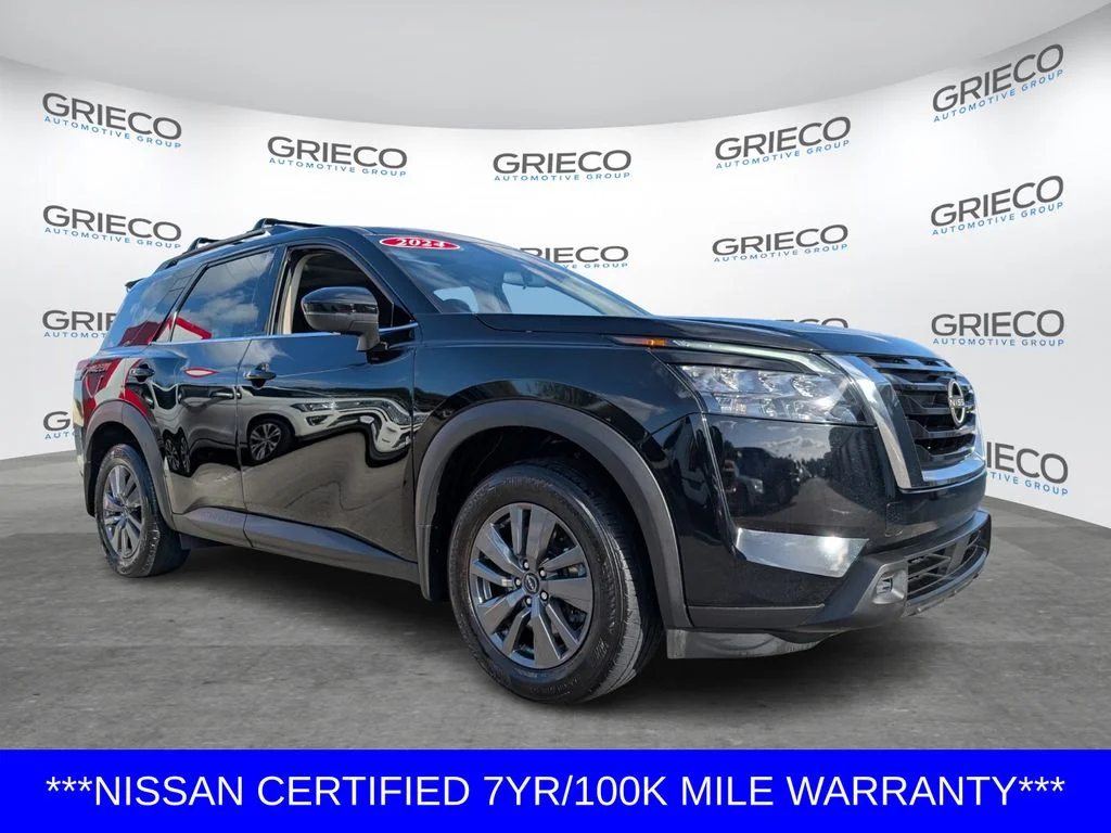 2024 Nissan Pathfinder SV
