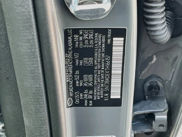 Used 2026 Gray Hyundai SEL image 29