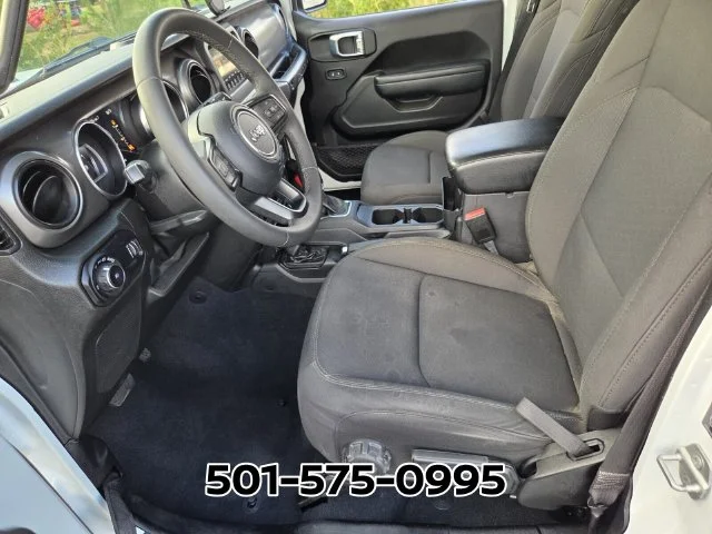Used 2023 White Jeep Sport S image 13