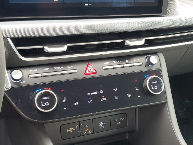 2024 Hyundai Sonata SEL - Photo 16
