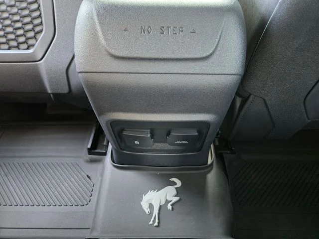 Used 2024 White Ford Black Diamond image 16