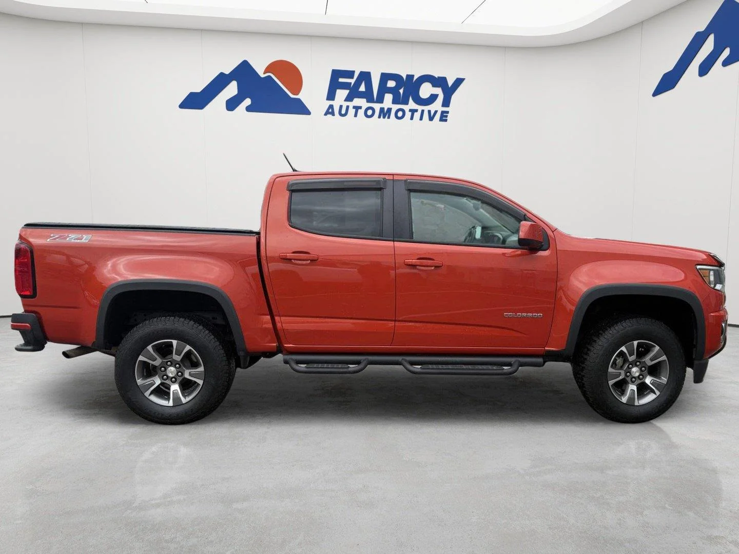 Used 2016 INFERNO ORANGE METALLIC Chevrolet 4WD Z71 image 6