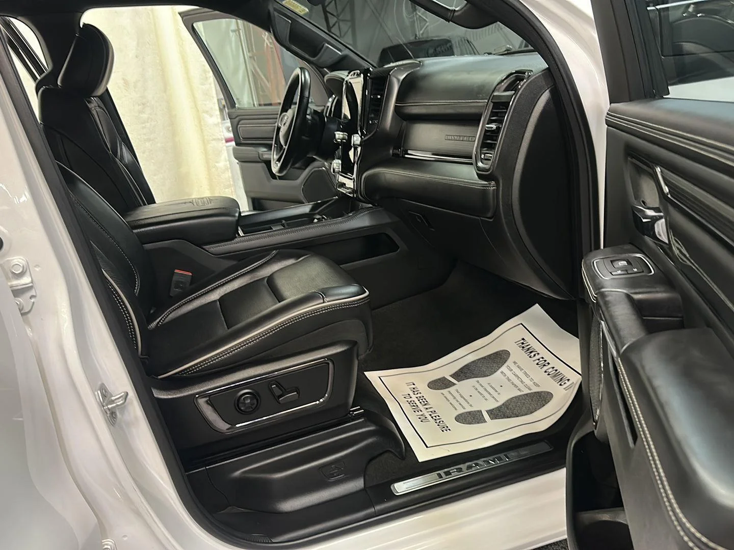 Used 2023 Bright White Clearcoat Ram Limited image 31