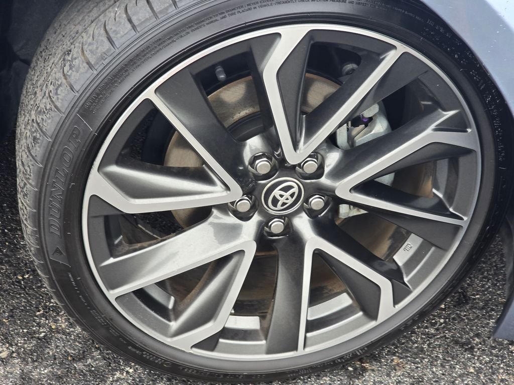 Certified Used 2022  Toyota XSE image 10