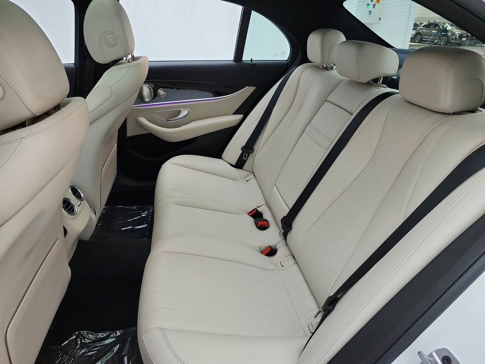Used 2022 MANUFAKTUR Diamond White Mercedes-Benz E 350 RWD Sedan image 13