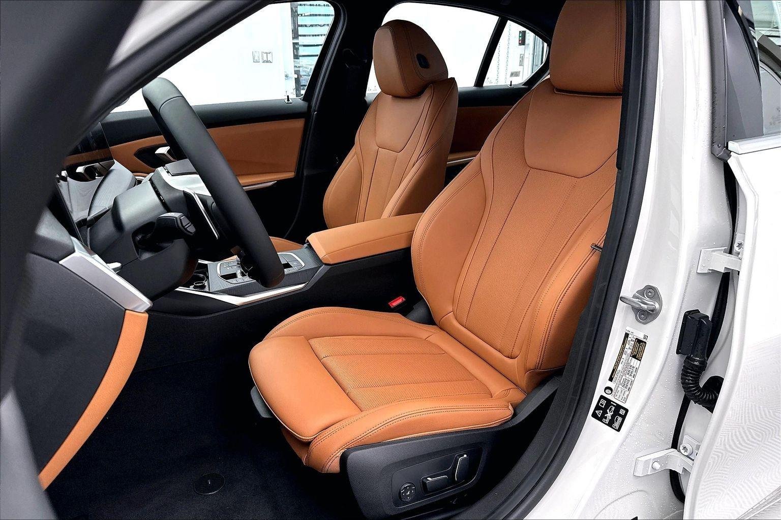 New 2026 Alpine White BMW 330i xDrive image 28