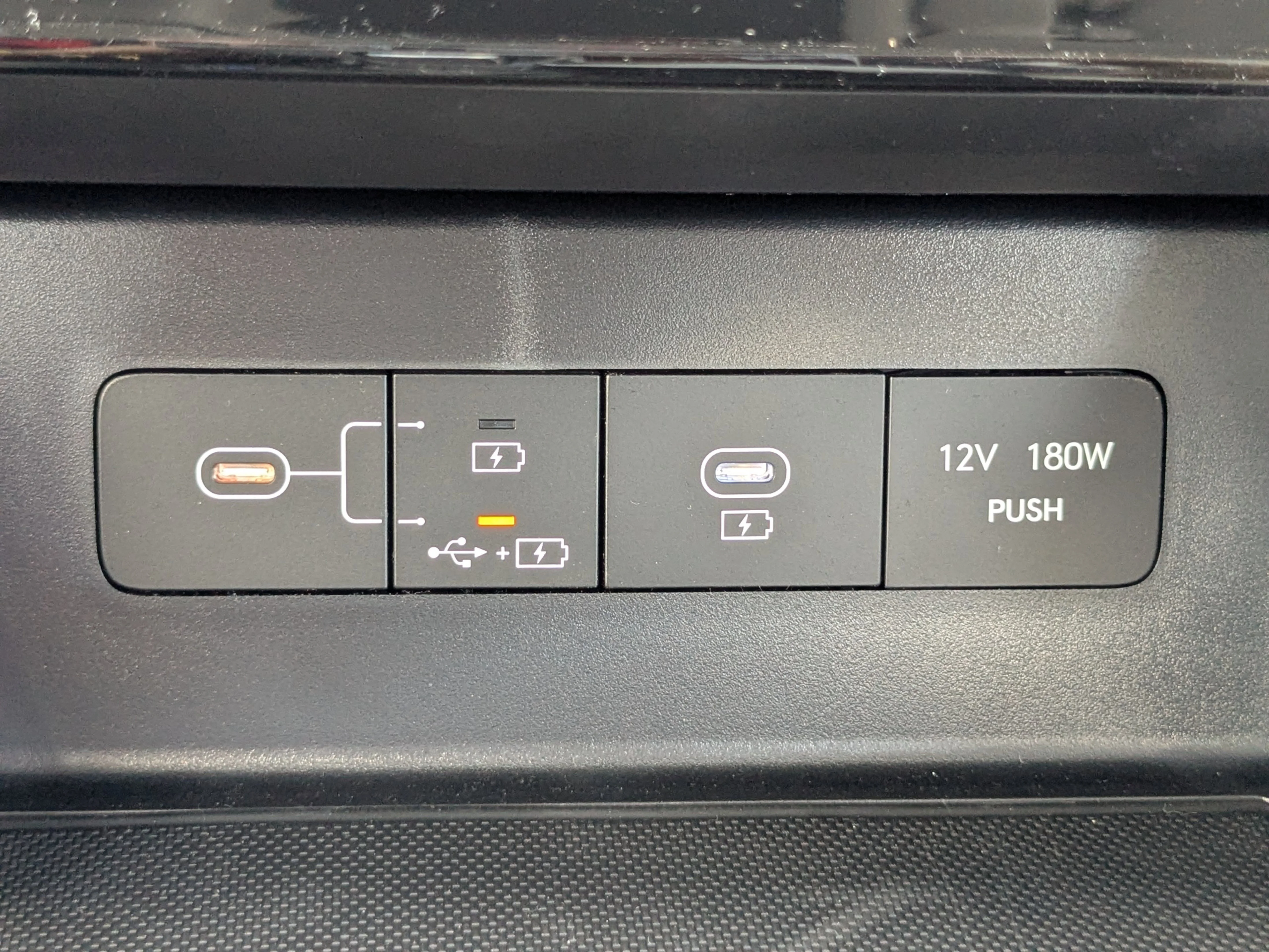 2025 Hyundai Sonata SE - Photo 21