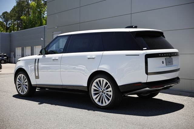 New 2026 Fuji White Land Rover SE 7 Seats image 8