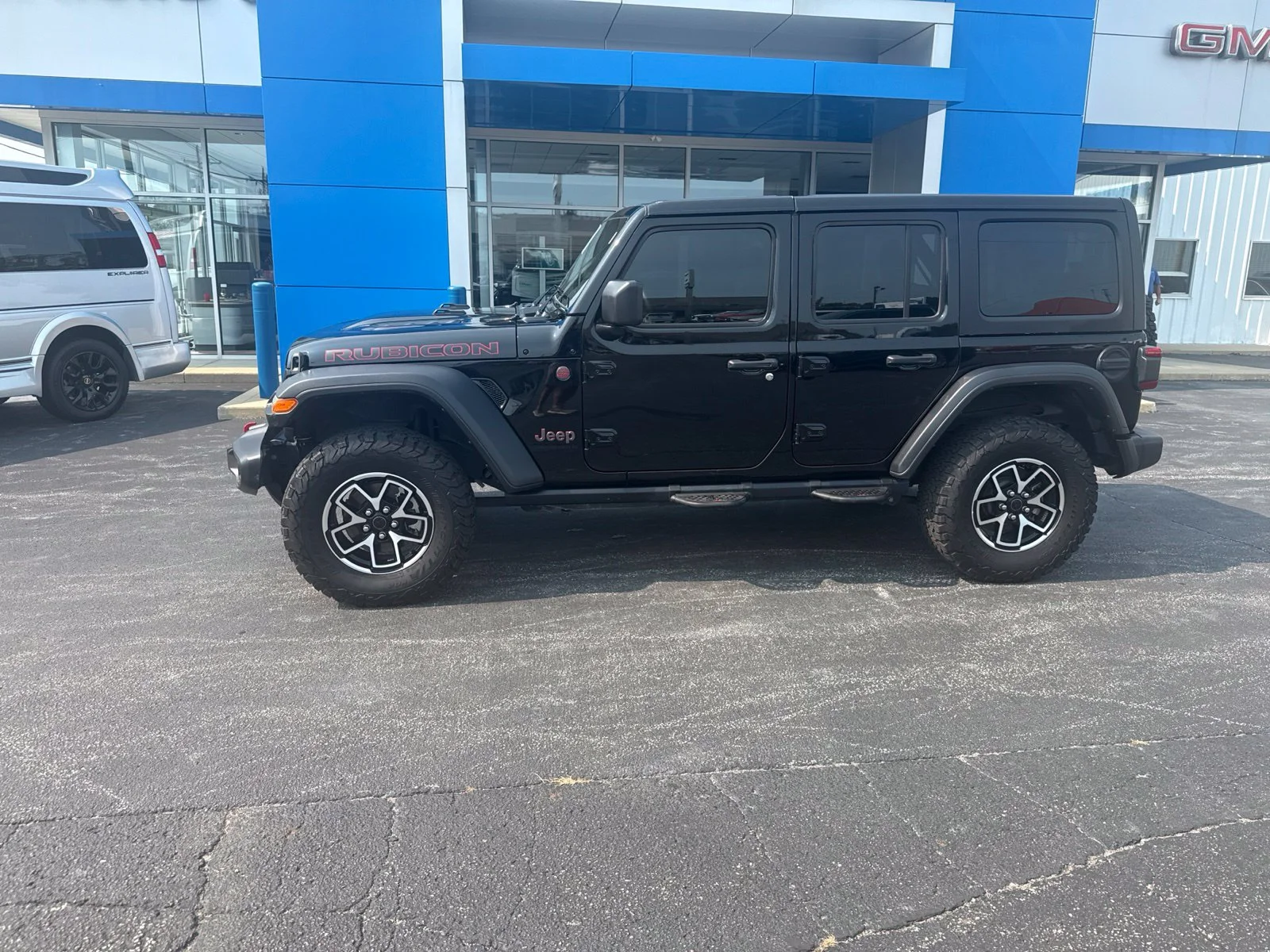 Used 2024 Black Jeep Rubicon image 3