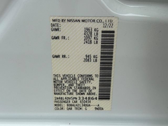 Used 2023 White Nissan SV FWD image 23