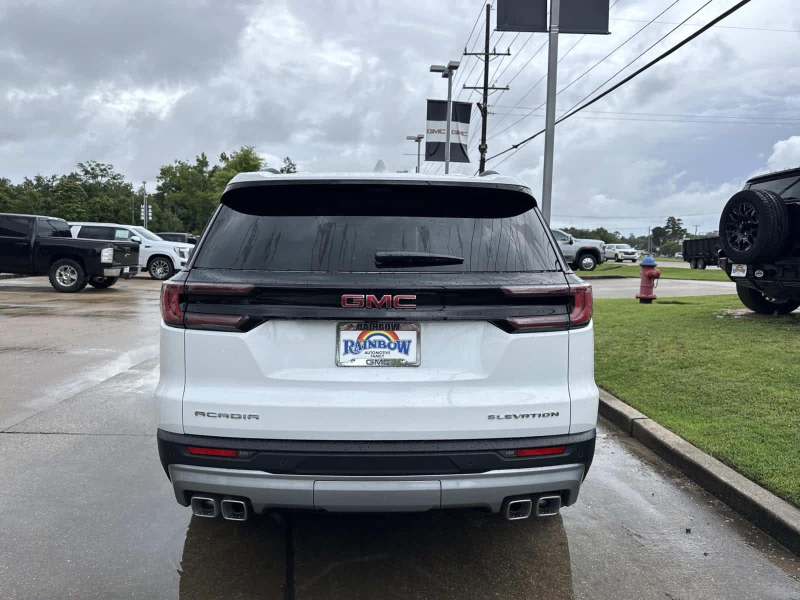2026 GMC Acadia Elevation - Photo 6