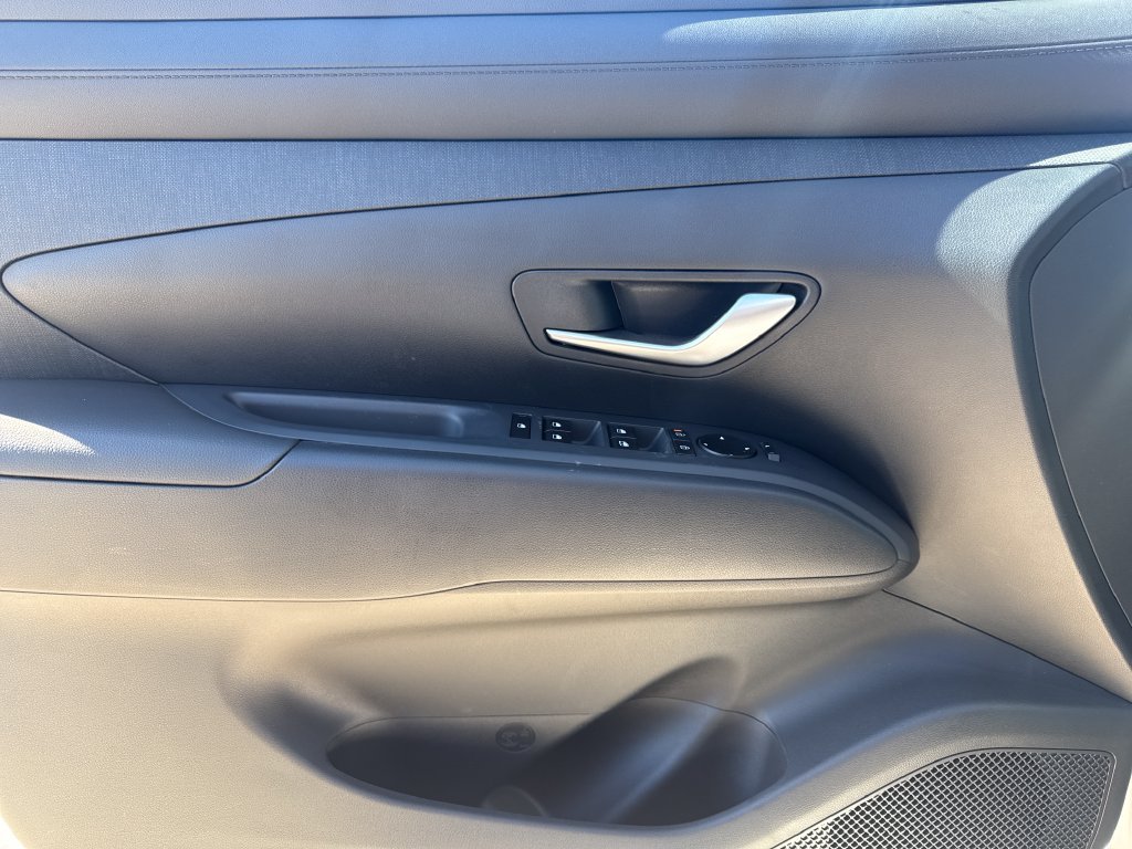 New 2026 White Hyundai SEL Premium image 10