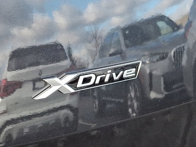 Certified Used 2026 Dark Graphite Metallic BMW 30 xDrive image 21