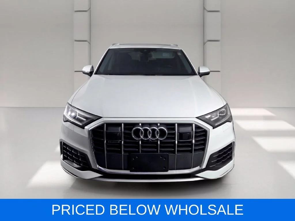Used 2023 Carrara White Audi Premium Plus image 3