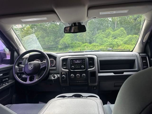 Used 2015 White Ram Express image 12
