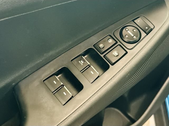Used 2016 Blue Hyundai Limited image 19