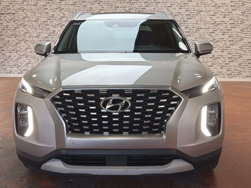 Used 2021 Typhoon Silver Hyundai SEL image 2
