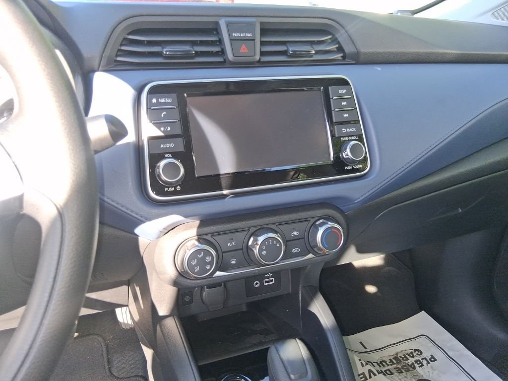 Used 2025 Black Nissan 1.6 SV image 12