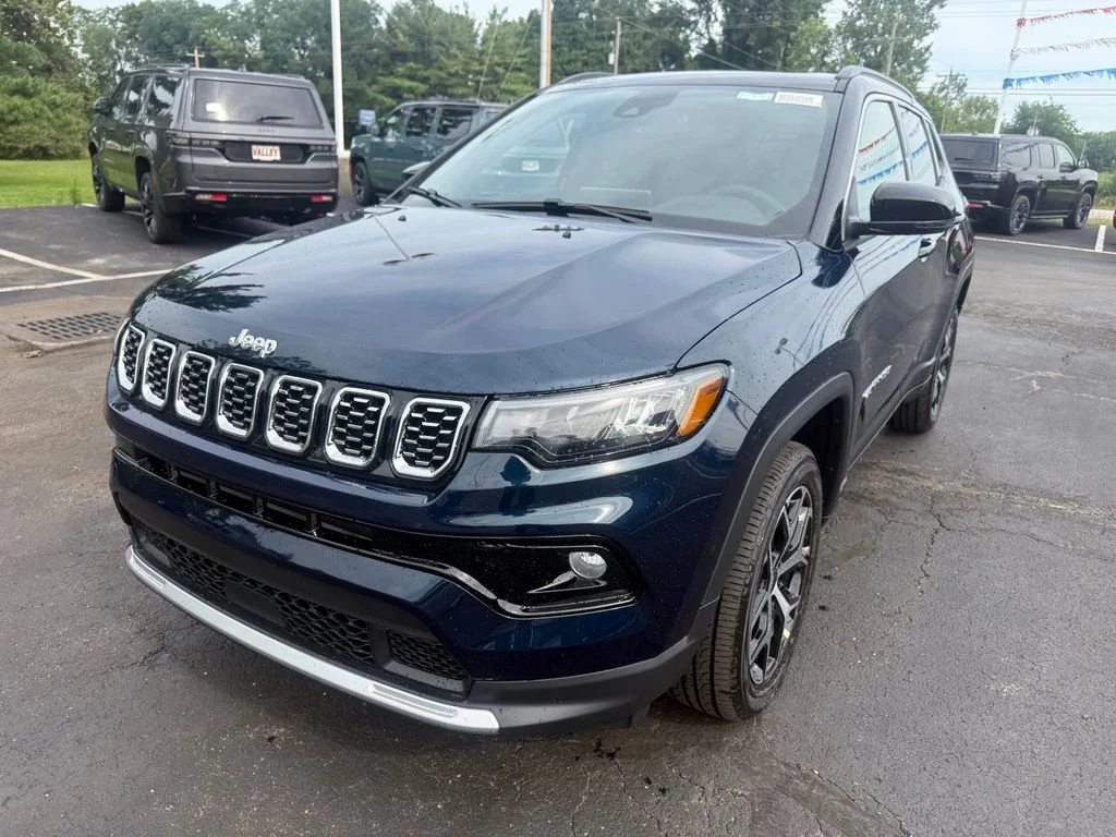 New 2026 Fathom Blue Pearl Coat Jeep Limited image 8