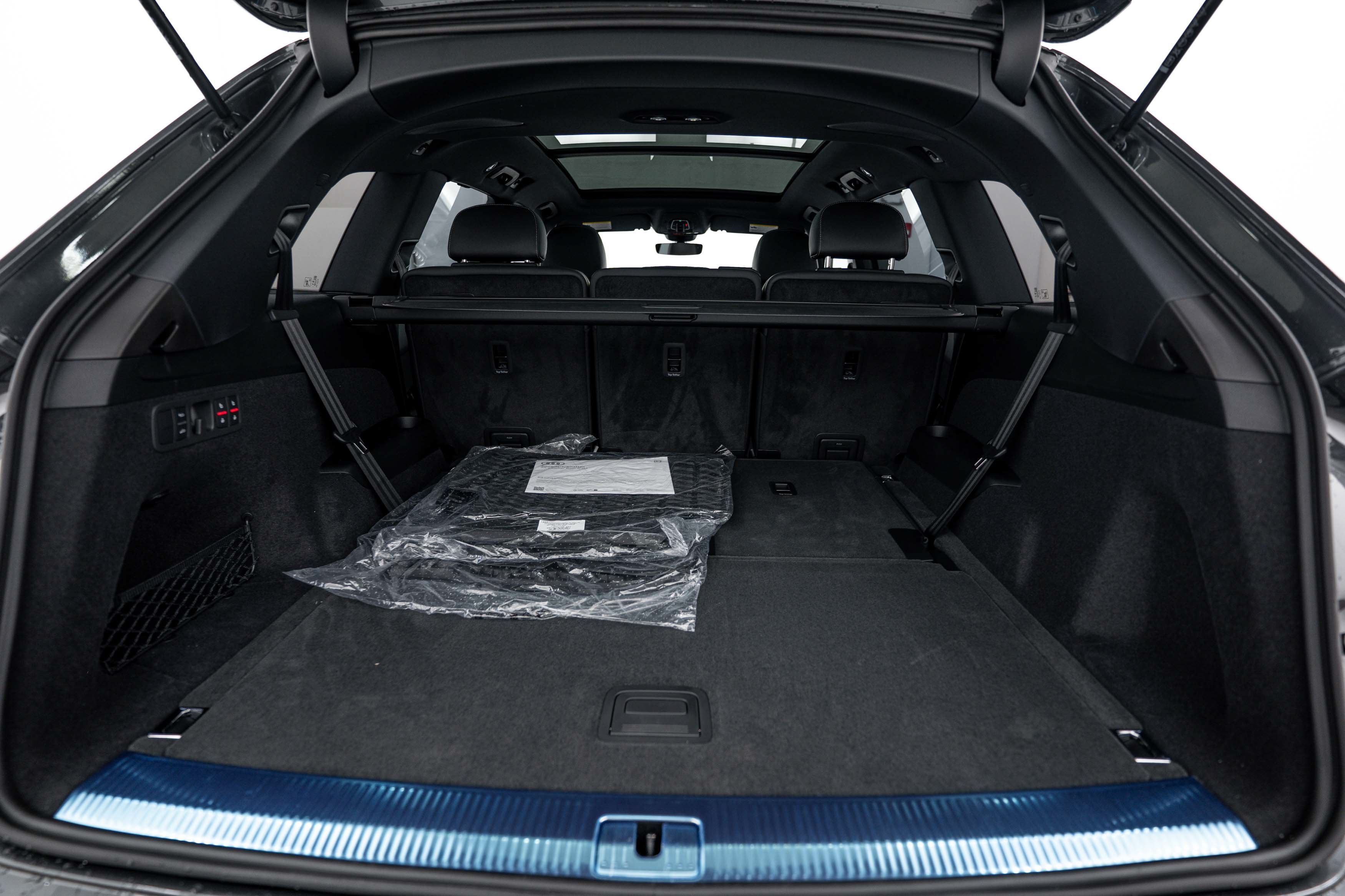 New 2026 Daytona Gray Audi S line Prestige image 21