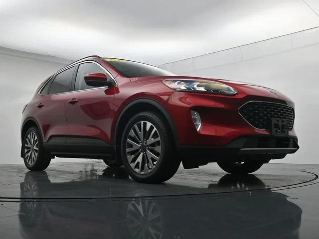 Used 2022 Red Ford Titanium image 28