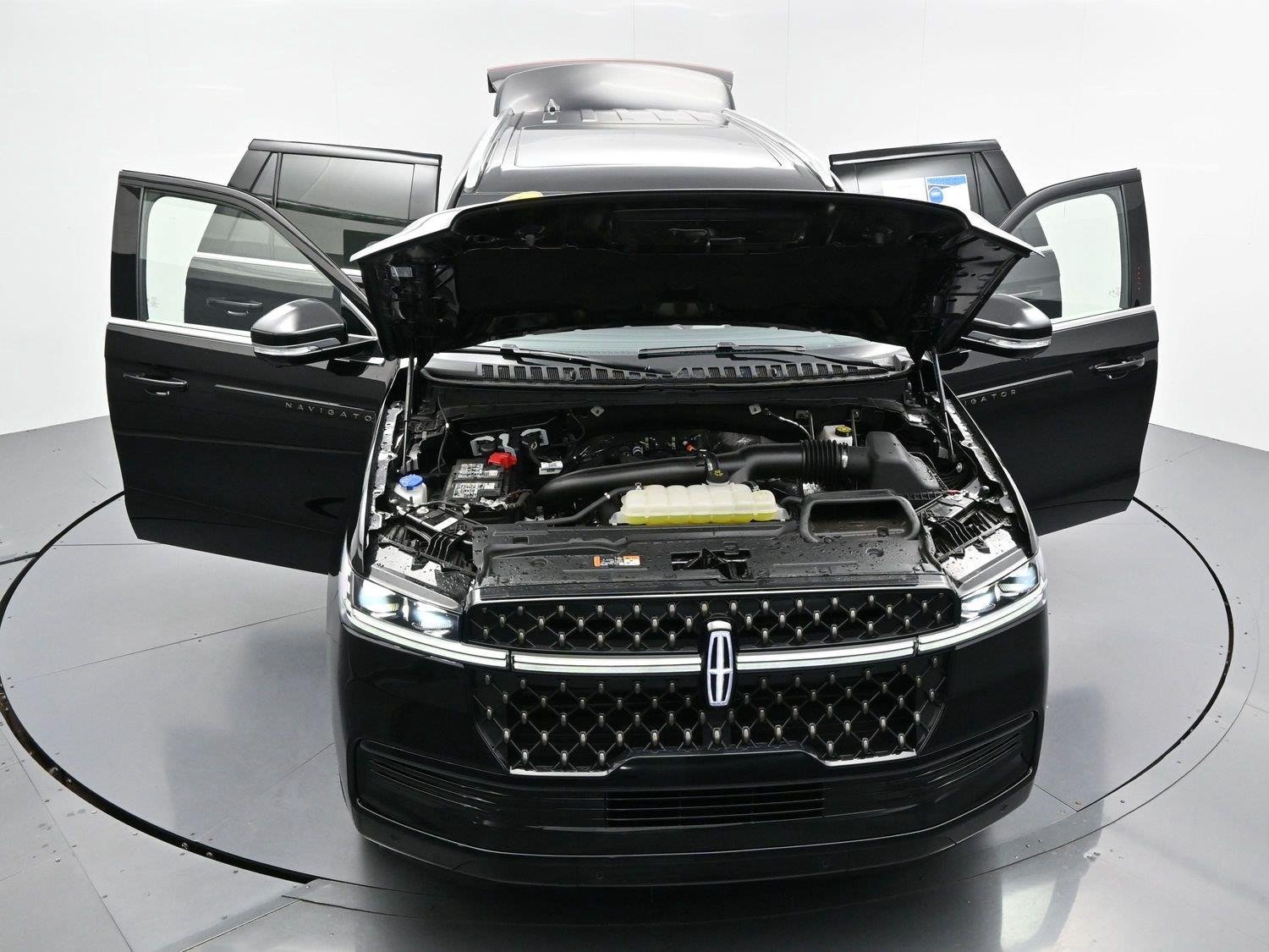 Used 2026 Infinite Black Metallic Clearcoat Lincoln Black Label image 59
