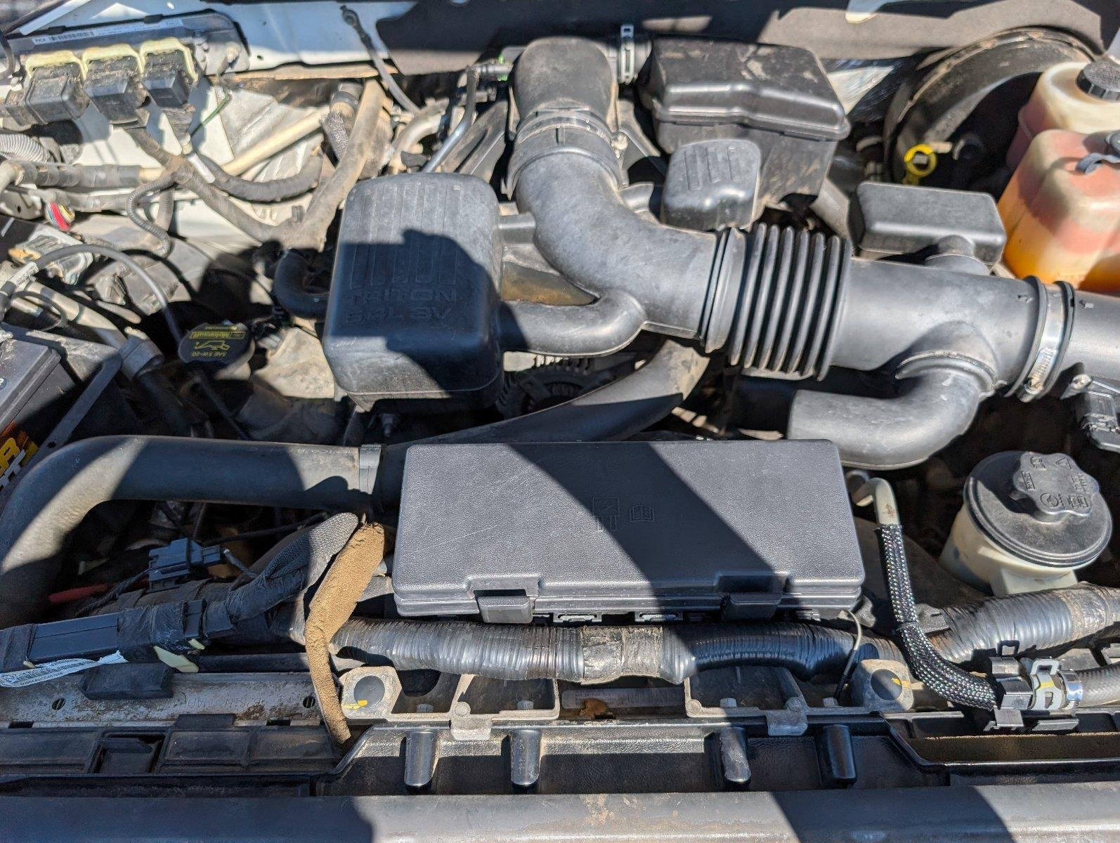 Used 2009  Ford XL image 36