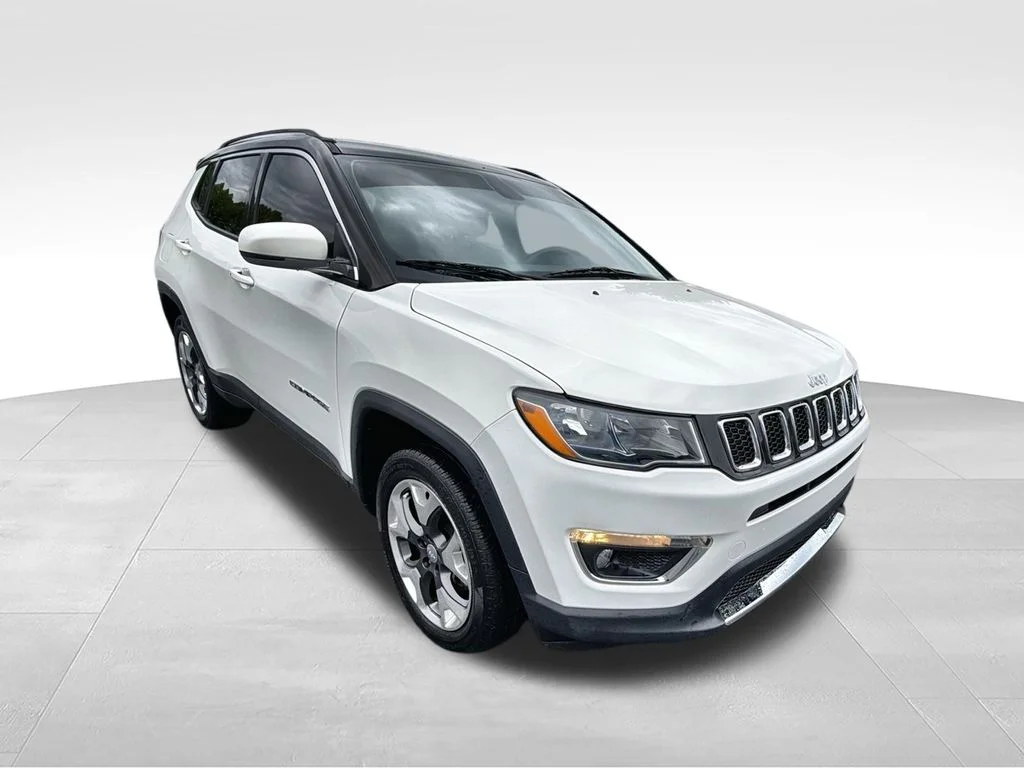 Used 2019 White Jeep Limited image 2