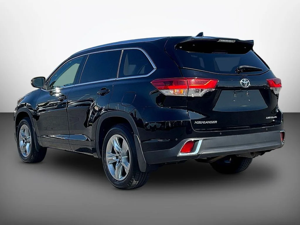 Used 2018 Black Toyota Limited image 4